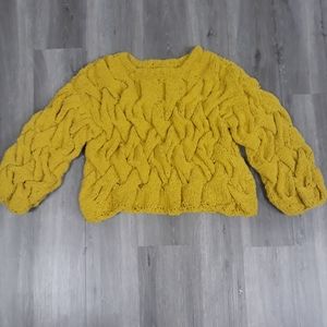 Urban Outfitters 🎇🎇EUC🎇🎇 Citron Yellow Chenille Handknit Cable Sweater XS